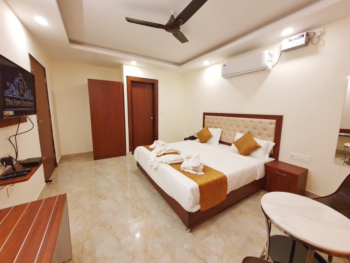 Hotel The Park Residency Dehradun Esterno foto